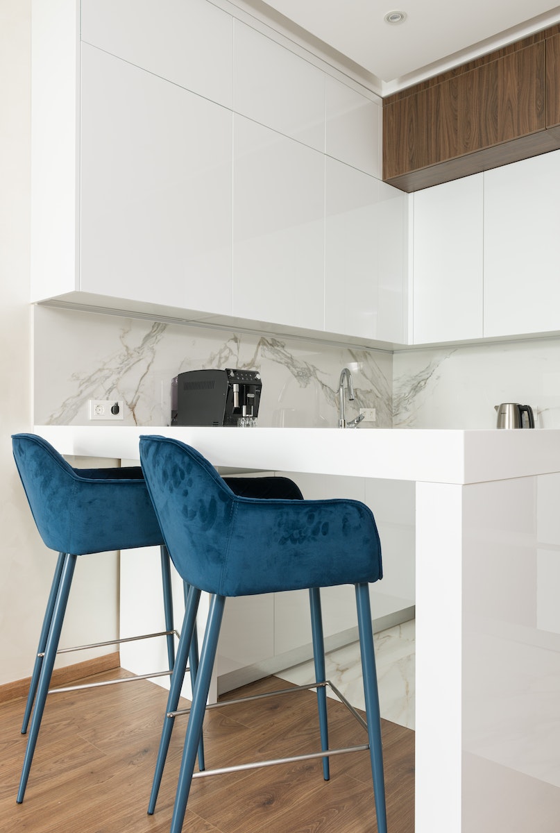 How To Install A New Kitchen Faucet: A Step-by-step Guide — DIYER